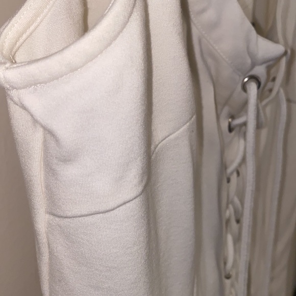 GS Love White Large Over Shoulder Front Draw String Dress - Picture 8 of 8